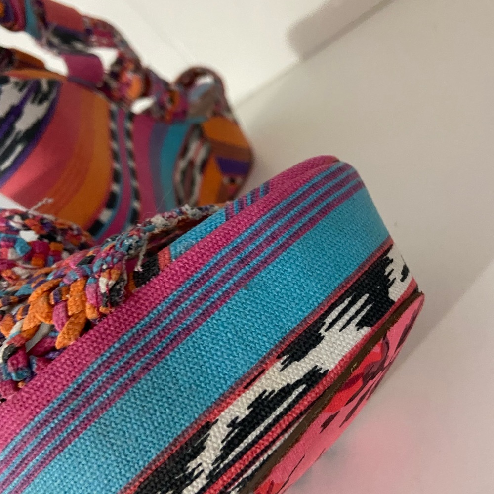 Betsey Johnson busta espadrille wedge heel sandals colorful 10 - Picture 6 of 11